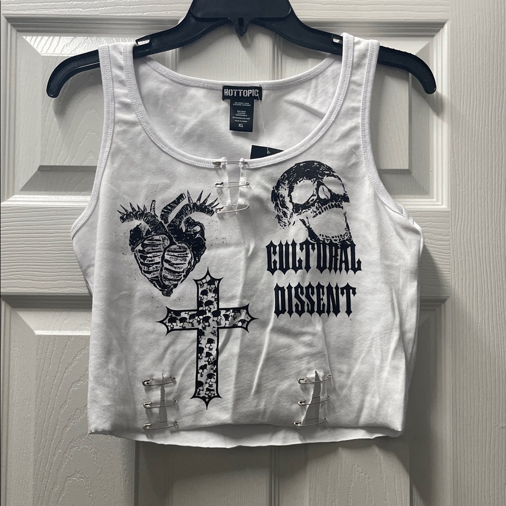 Hot Topic White Black Graphic Lace-Up Crop Tank